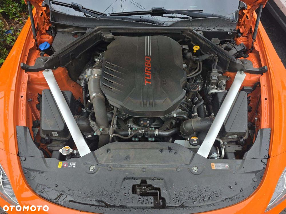 Kia Stinger 3.3 T-GDI V6 GT AWD - 11