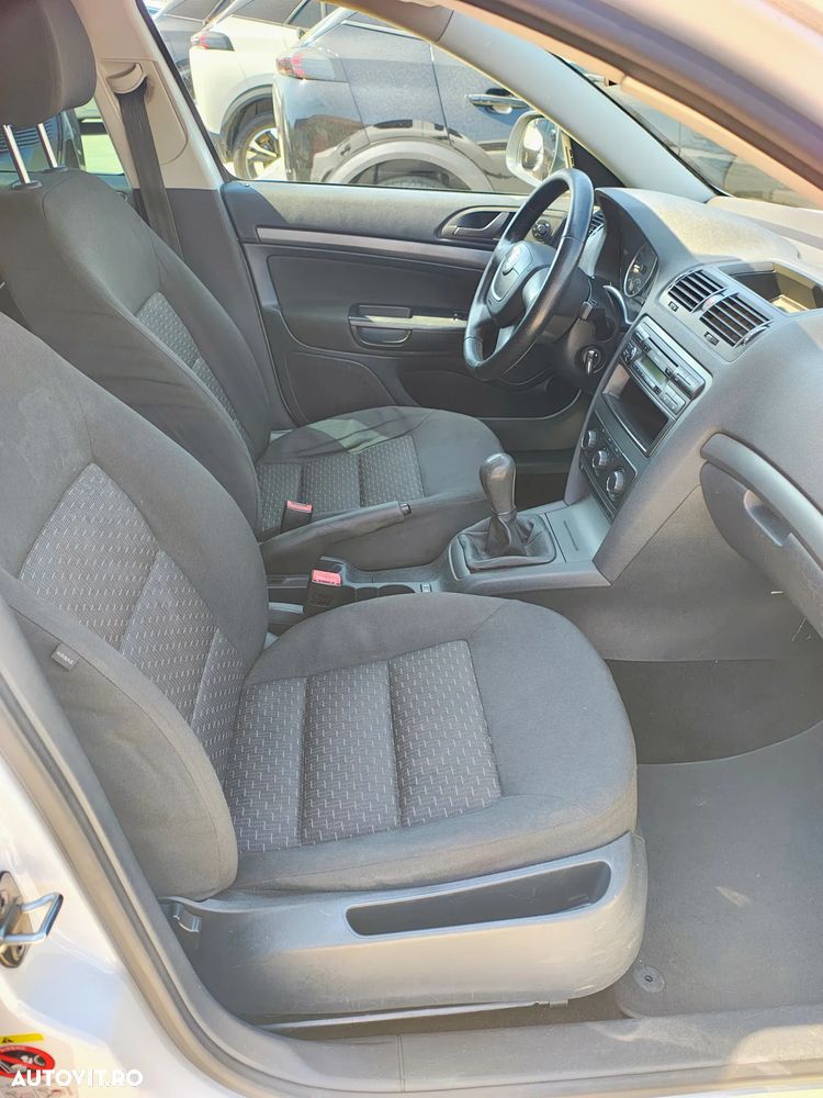 Skoda Octavia 1.6 TDI DPF Ambition - 15