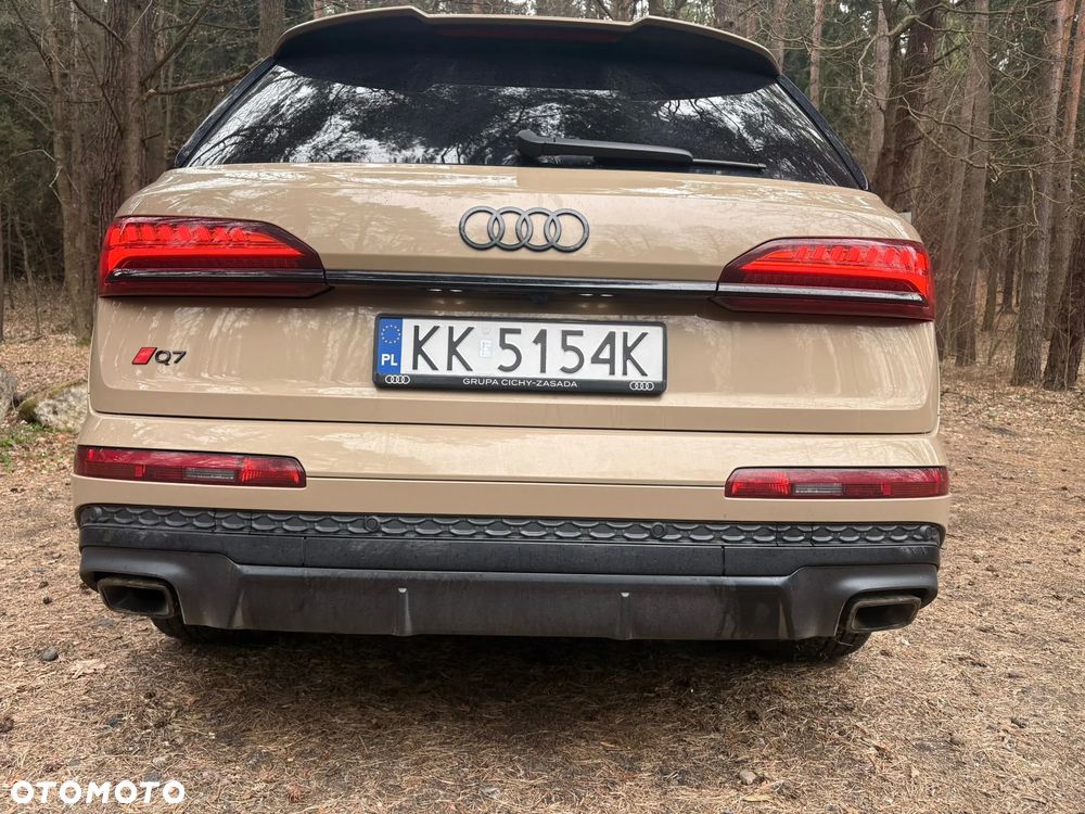 Audi Q7 55 TFSI e Quattro S Line Tiptr - 7