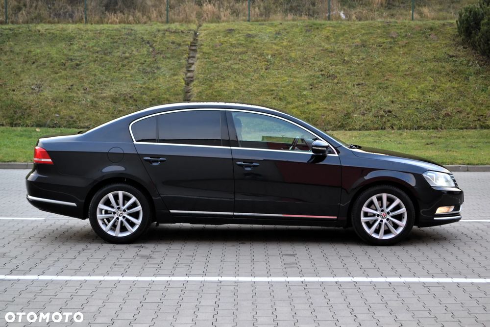 Volkswagen Passat 2.0 TDI DPF Highline DSG - 26
