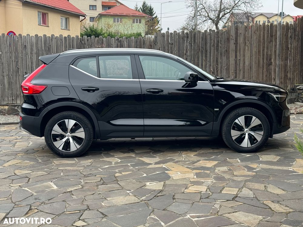 Volvo XC 40 Recharge T4 Twin Engine AT7 Inscription Expression - 3