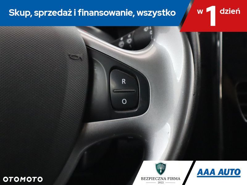 Renault Clio - 18