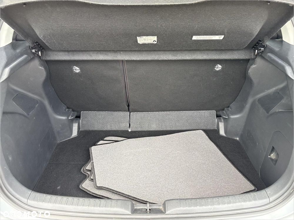 Toyota Yaris 1.0 Comfort - 16