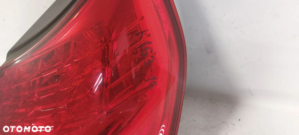 .  TYL TYLNA LAMPA PRAWA RENAULT SCENIC 2 LIFT - 2