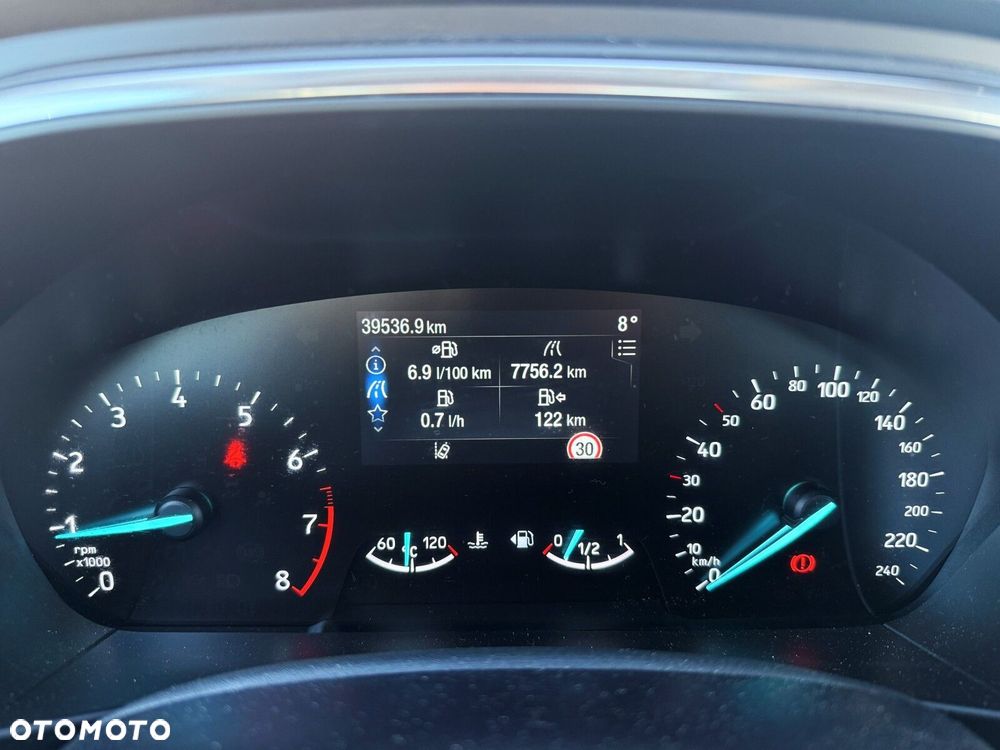 Ford Focus 1.0 EcoBoost Titanium - 18