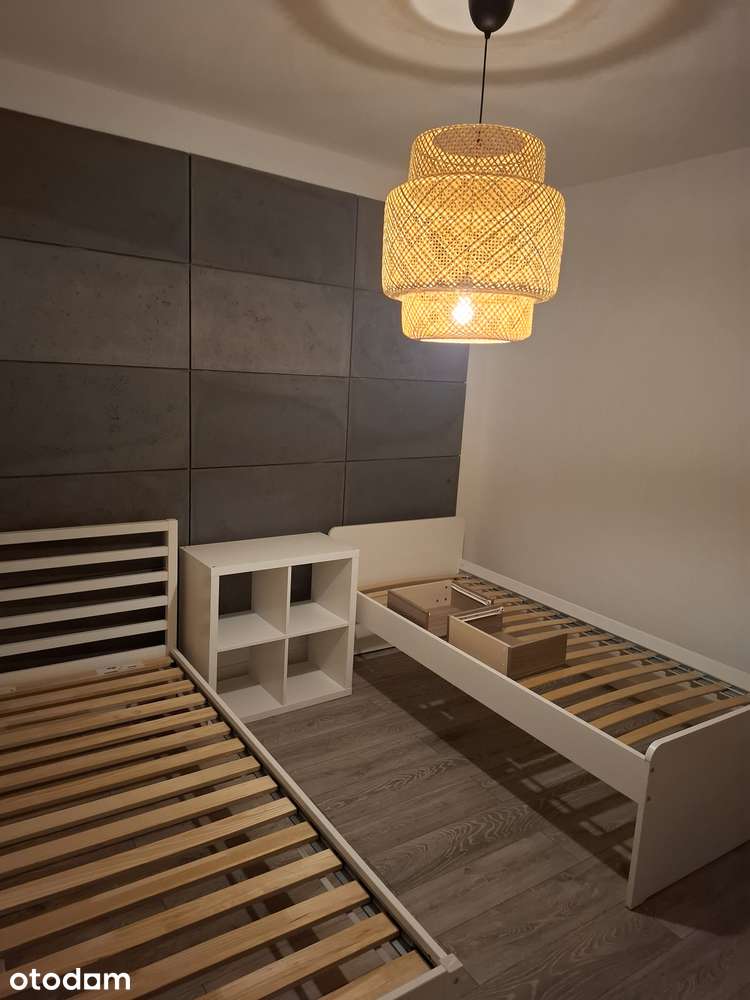 Mieszkanie 3-pokojowe z balkonem w Woli plus garaż i komórka