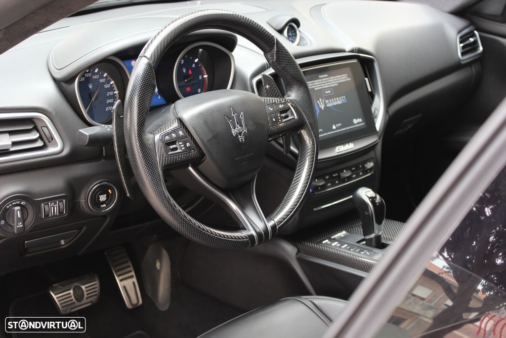 Maserati Ghibli 3.0 V6 - 15