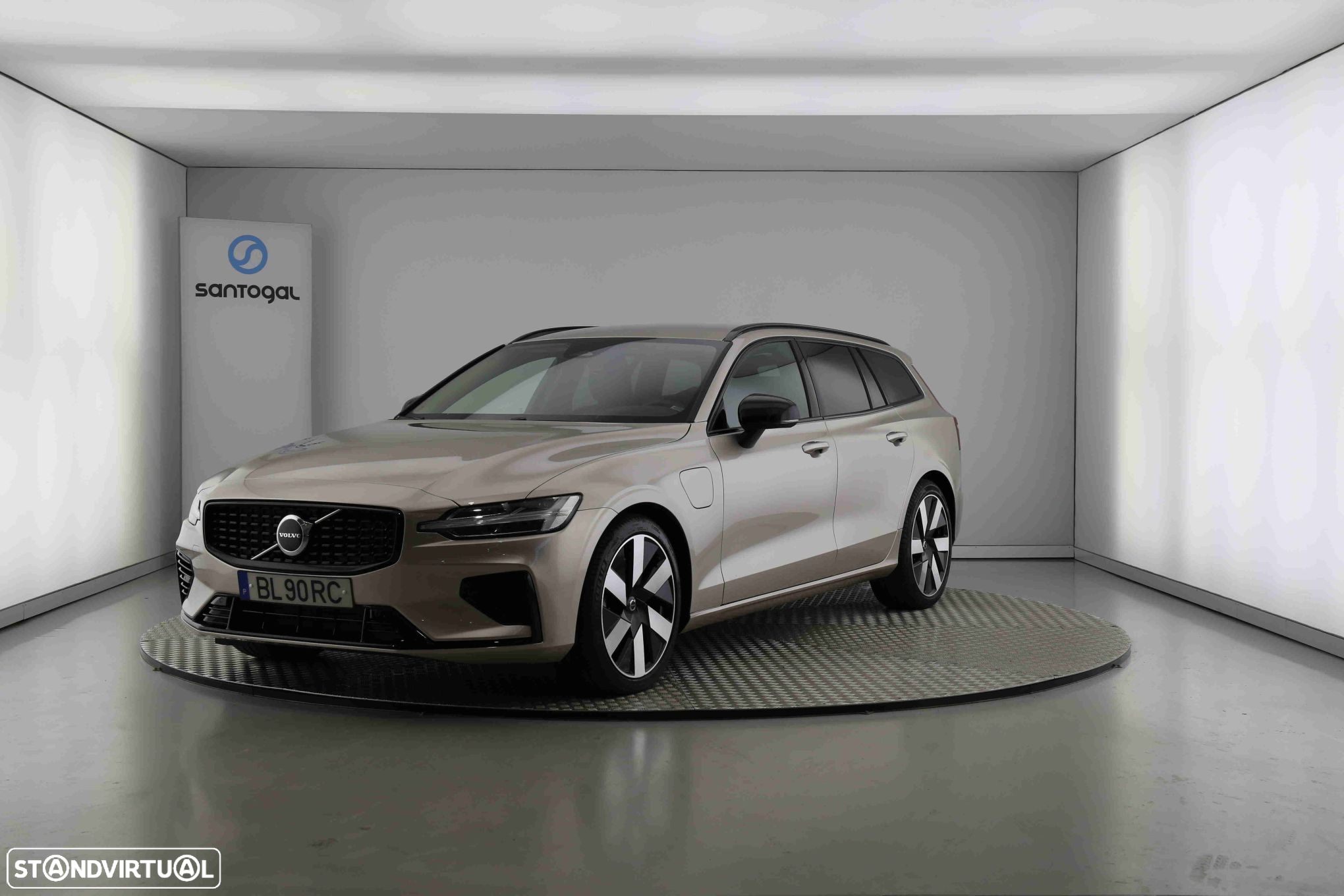 Volvo V60 2.0 T6 AWD TE Plus Dark - 7