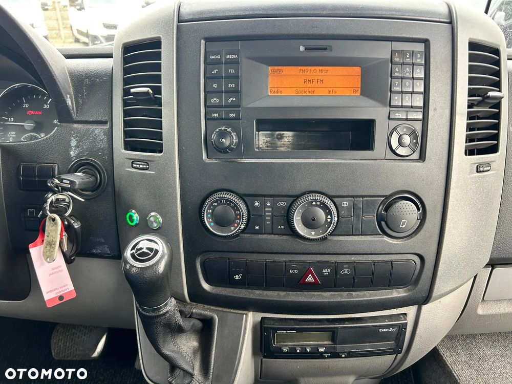 Mercedes-Benz Sprinter 516 - 13
