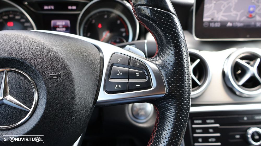 Mercedes-Benz GLA 220 - 21