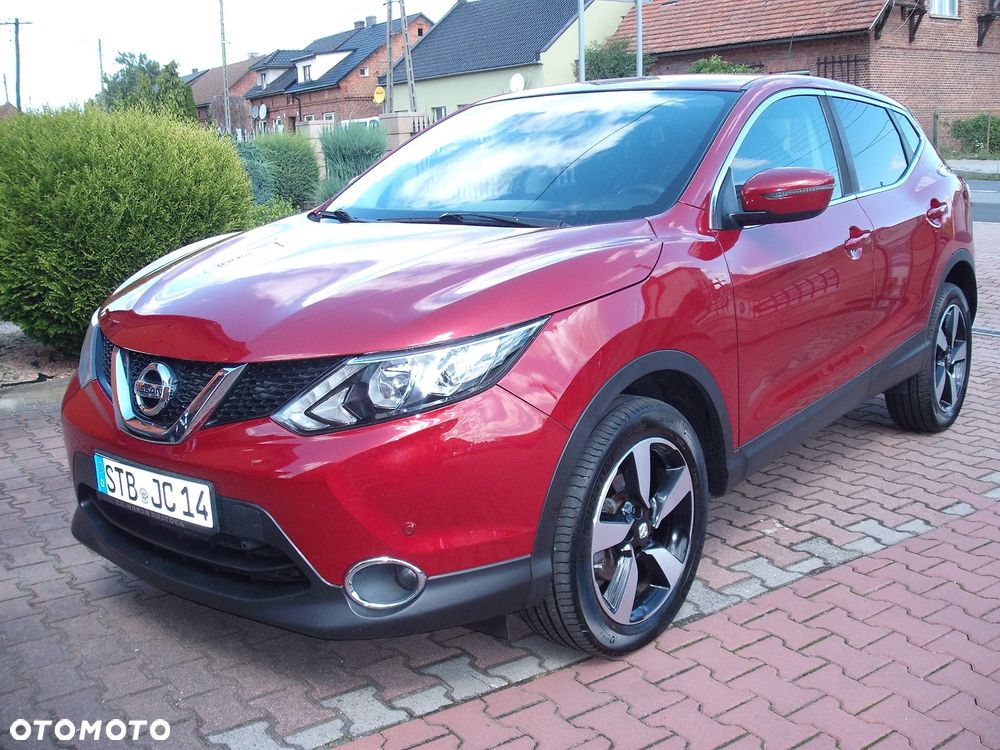 Nissan Qashqai - 2