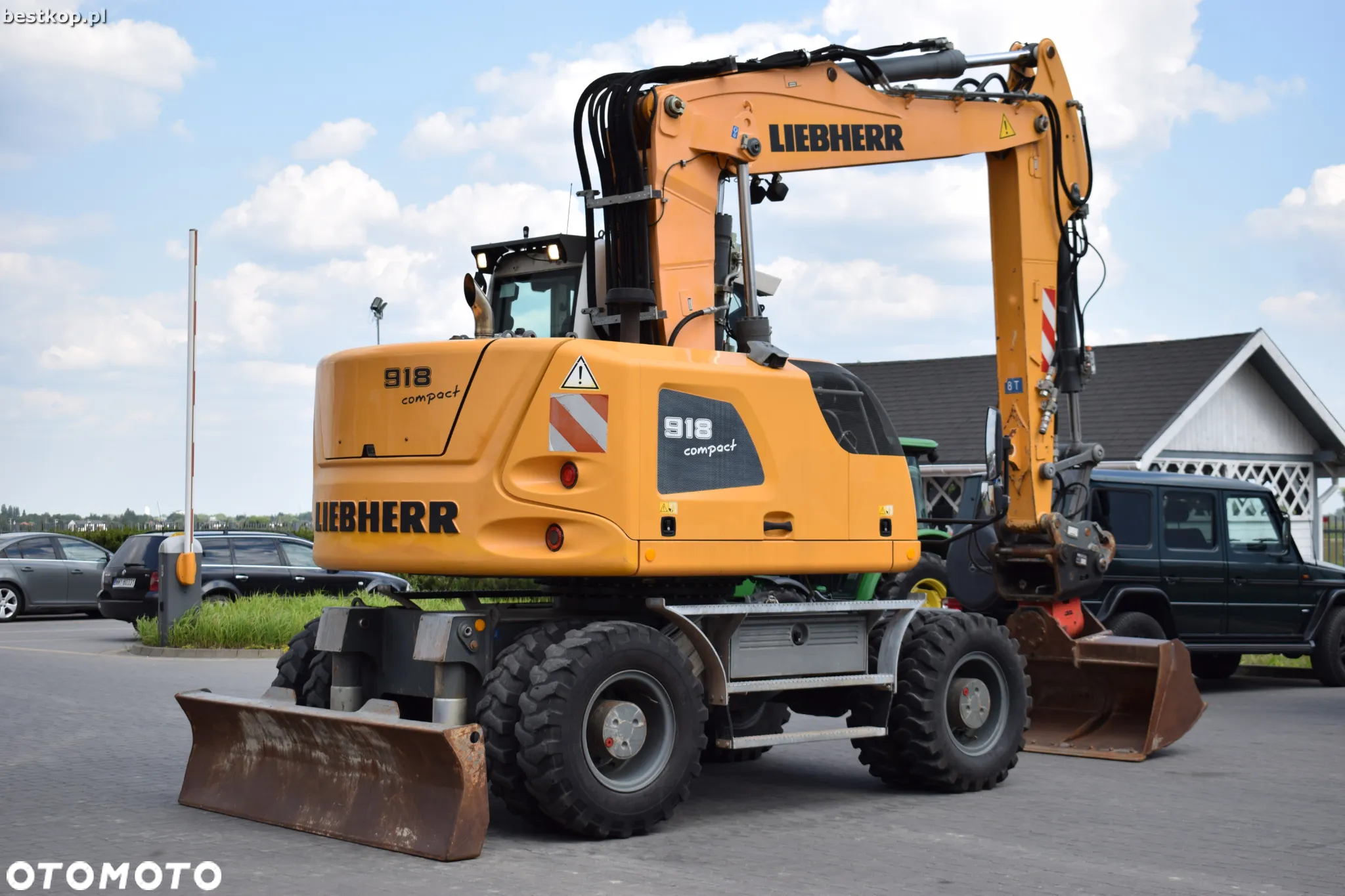 Liebherr A918 Compact Litronic - 5