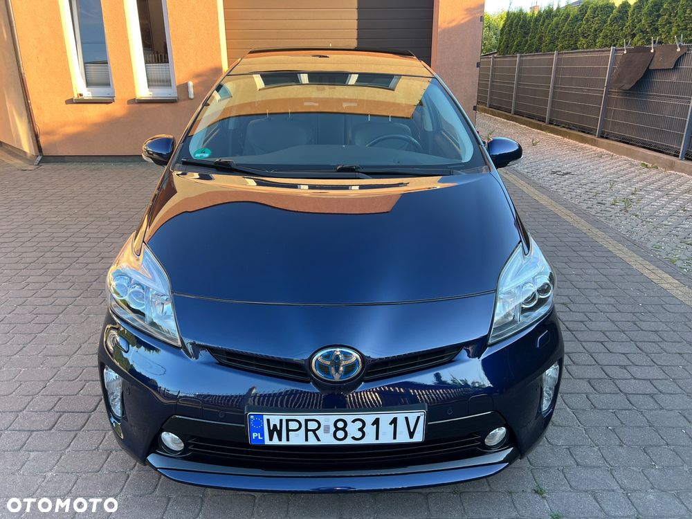 Toyota Prius (Hybrid) Executive - 1