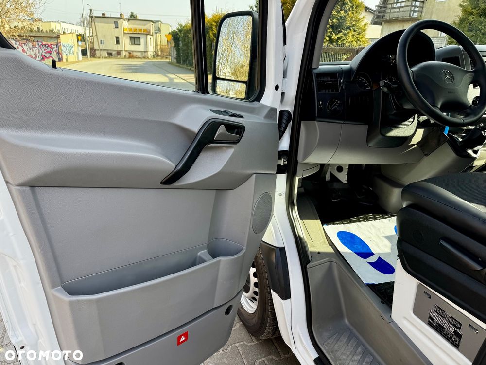 Mercedes-Benz Sprinter - 40