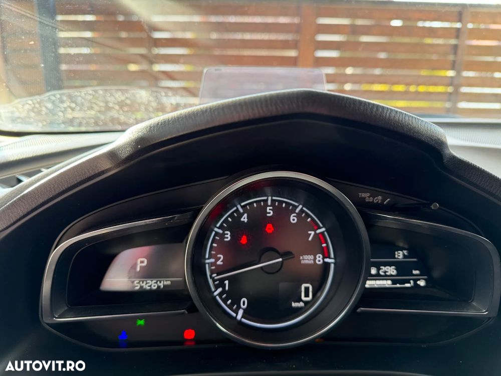 Mazda 3 G120 AT Revolution - 3