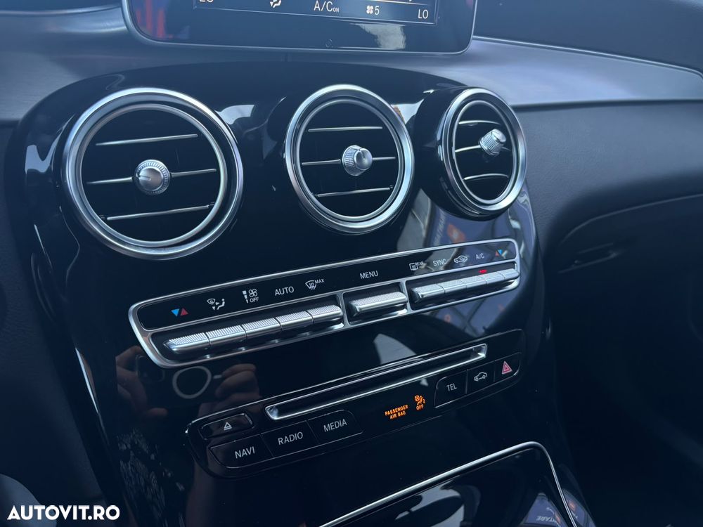 Mercedes-Benz GLC 220 d 4MATIC 9G-TRONIC AMG Line - 28