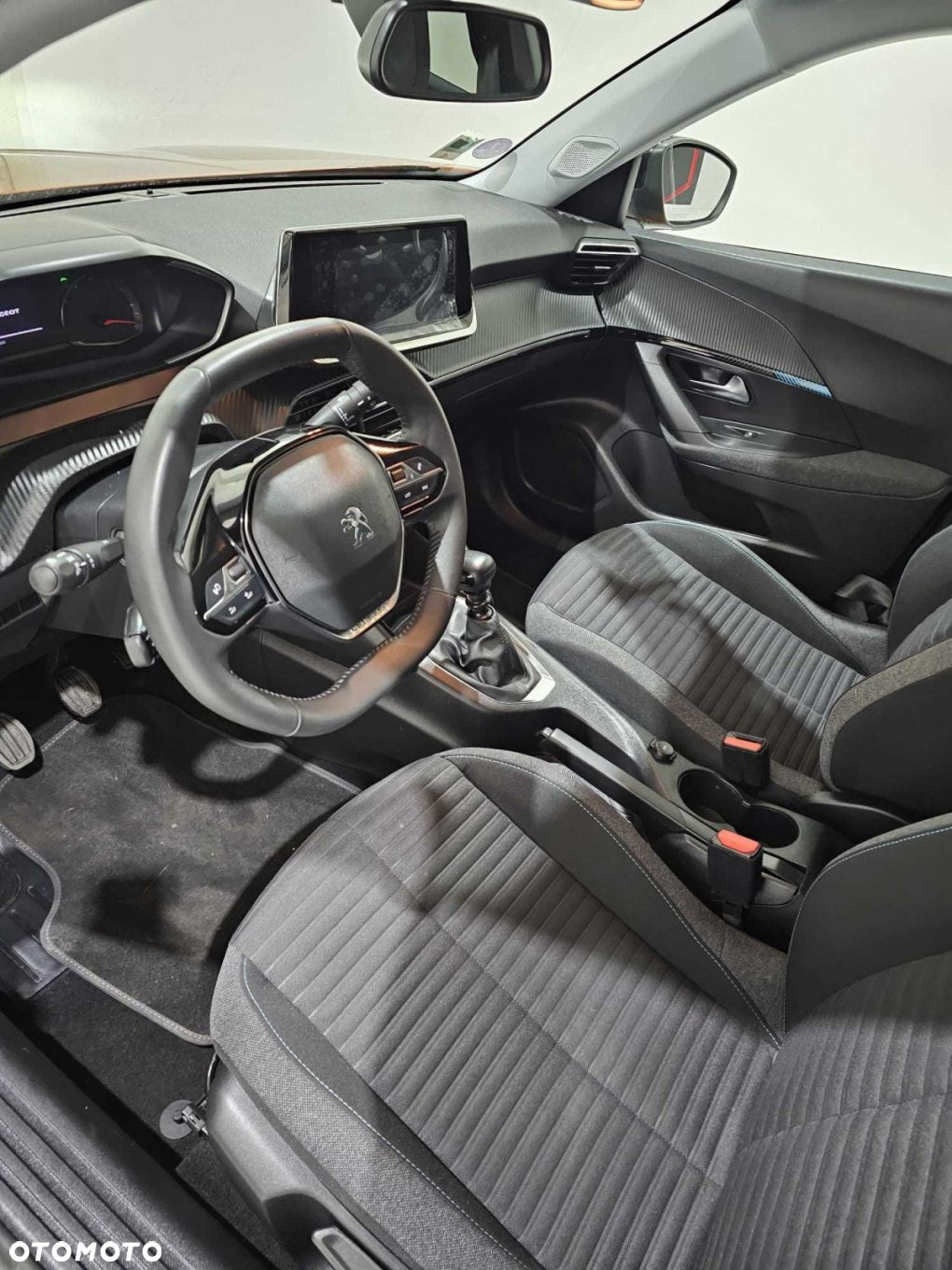 Peugeot 2008 - 16