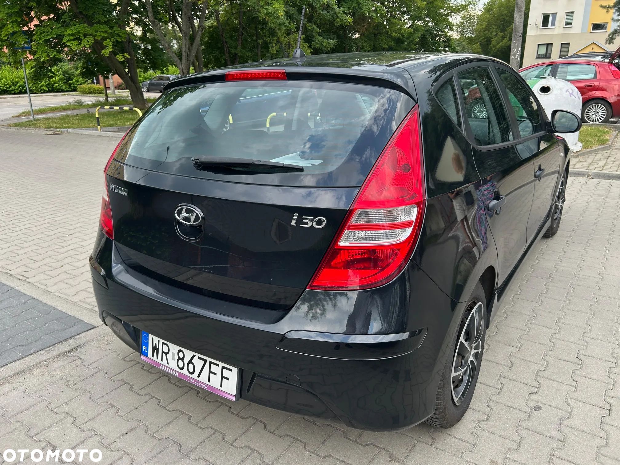 Hyundai i30 1.4 Base + - 1