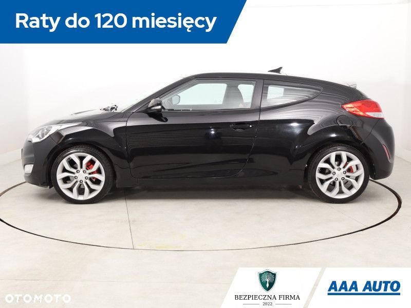 Hyundai Veloster - 4