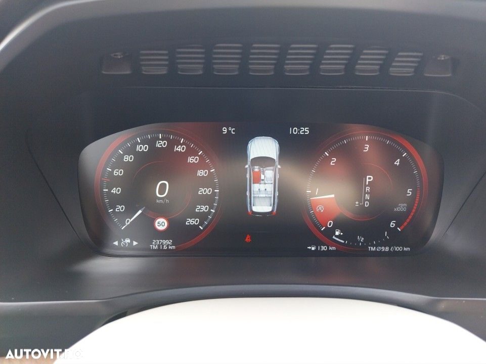 Volvo XC 90 - 11