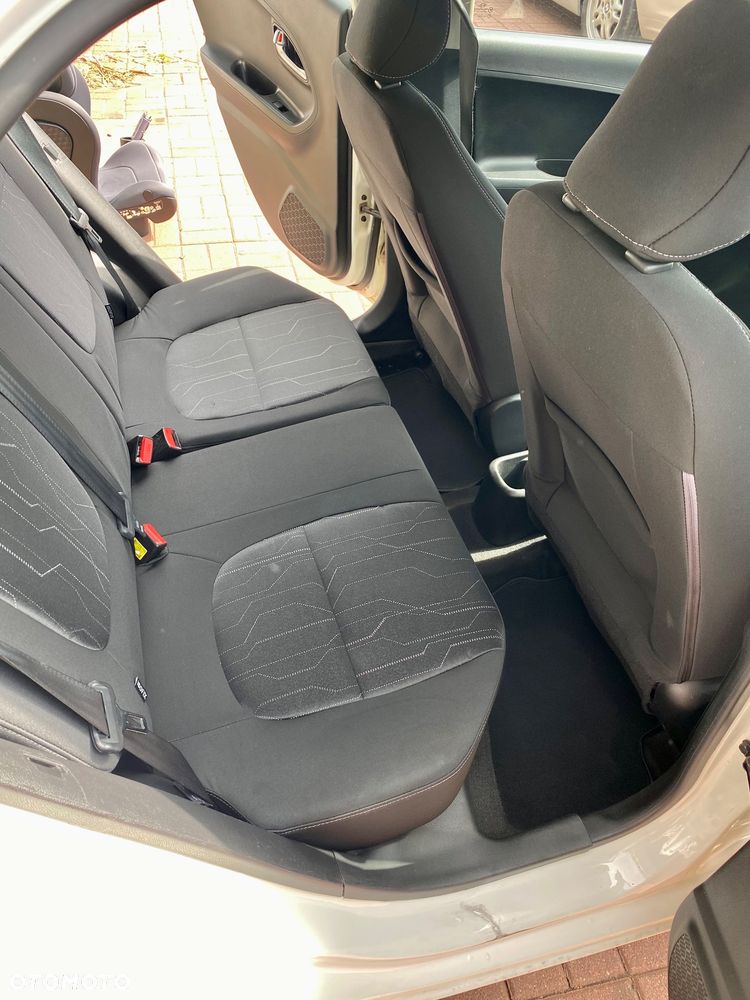 Kia Picanto 1.2 L - 7