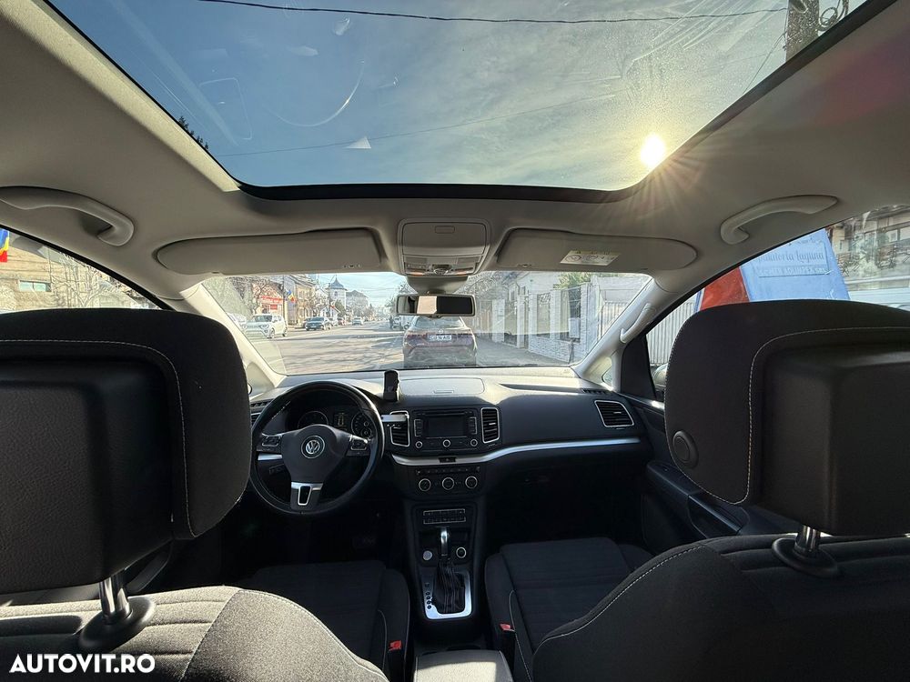Volkswagen Sharan - 10