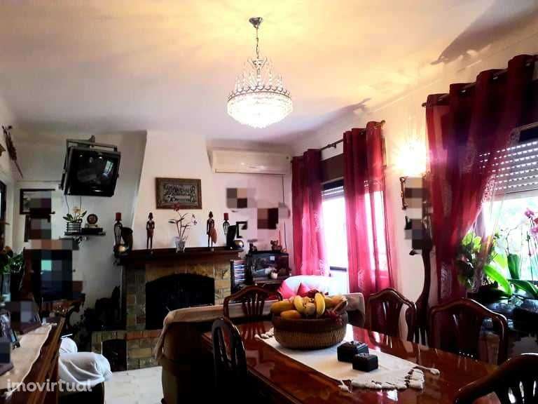 Moradia T2 c/ armazéns - Foros de vale de Figueira - Montemor-o-Novo - Grande imagem: 3/12