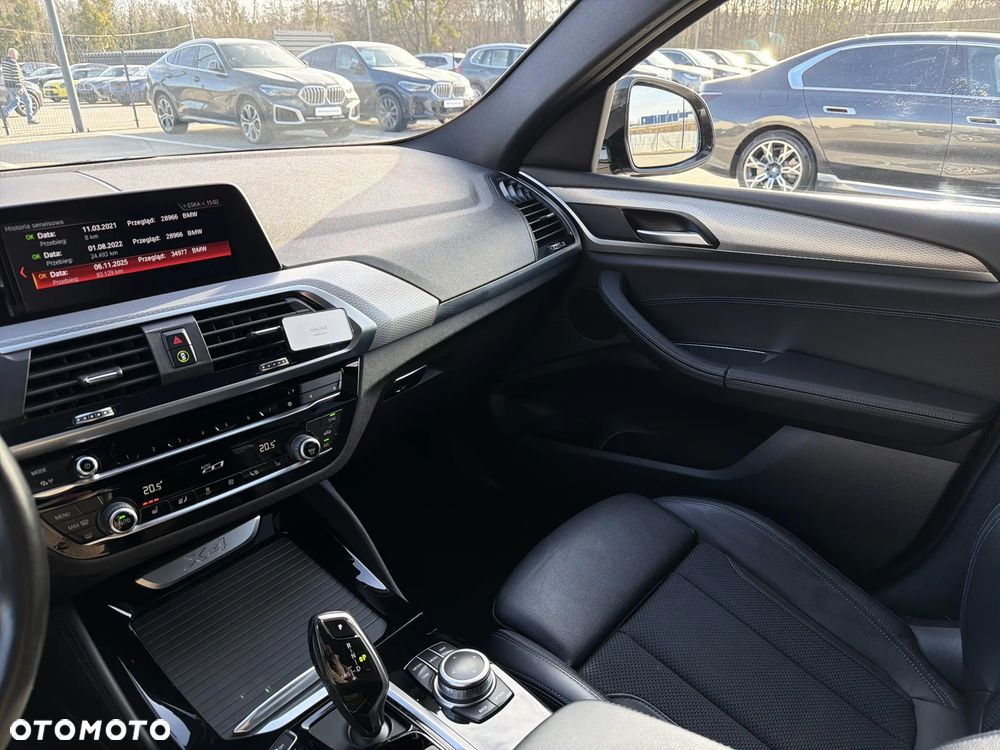BMW X4 - 27