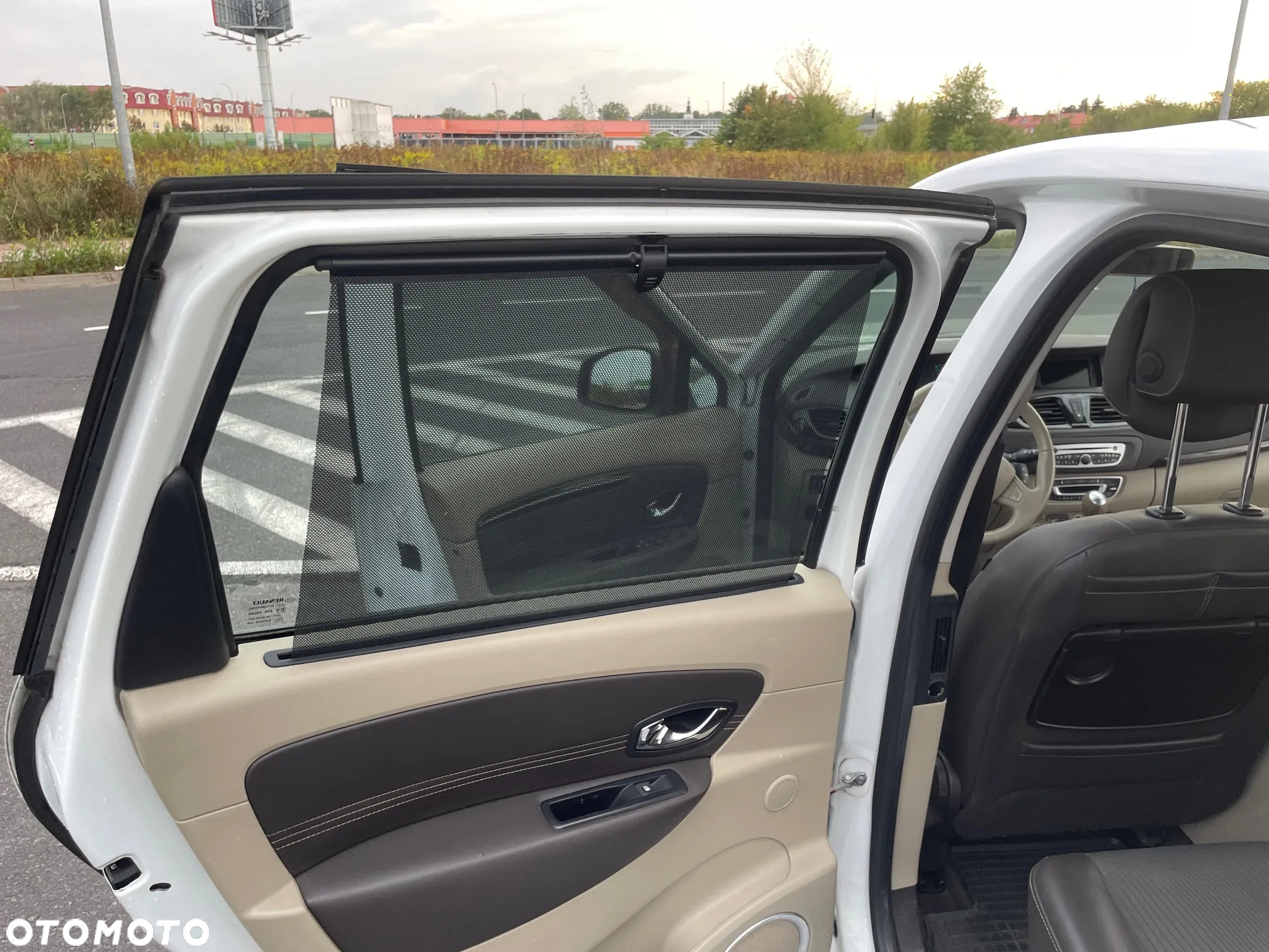 Renault Scenic 1.6 dCi Energy Bose - 18