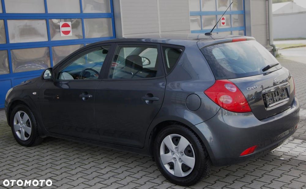 Kia Ceed 1.6 CVVT LX - 8