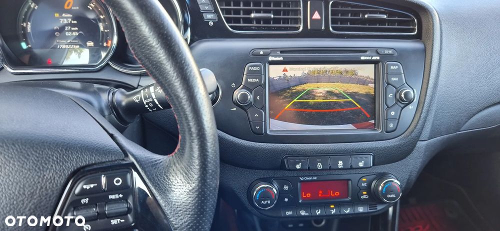 Kia Ceed 1.6 T-GDI GT - 9
