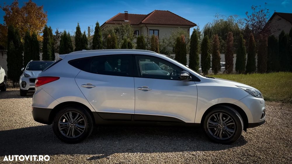 Hyundai ix35 2.0 CRDI High 4WD GLS Aut. Luxury+ - 9