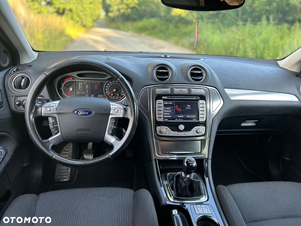 Ford Mondeo 2.0 TDCi Titanium - 11