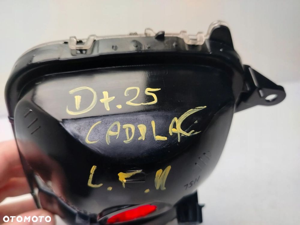 CADILLAC CTS I 02R- LAMPA LEWY TYŁ LEWA TYLNA W KLAPE 457207 - 9