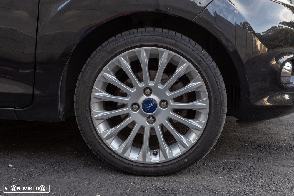 Ford Fiesta - 6