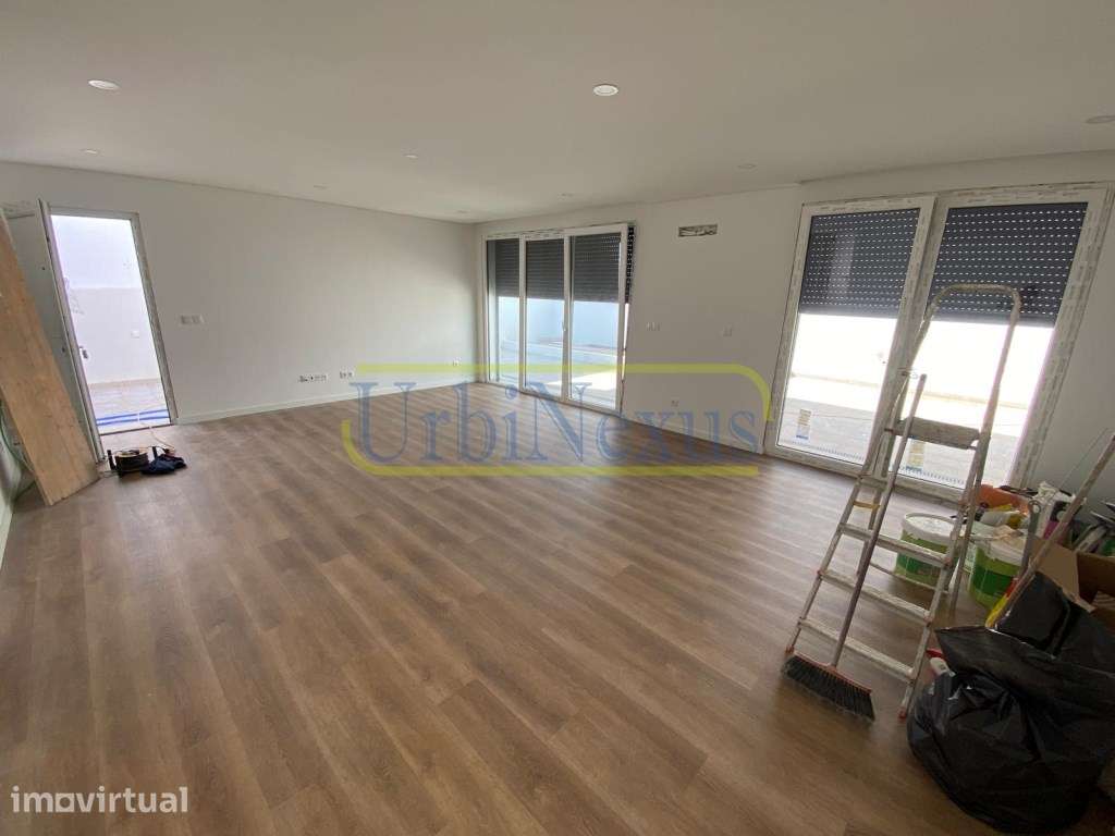 Moradia TÉRREA Nova V2 - TERRENO 220M2 - Grande imagem: 5/9