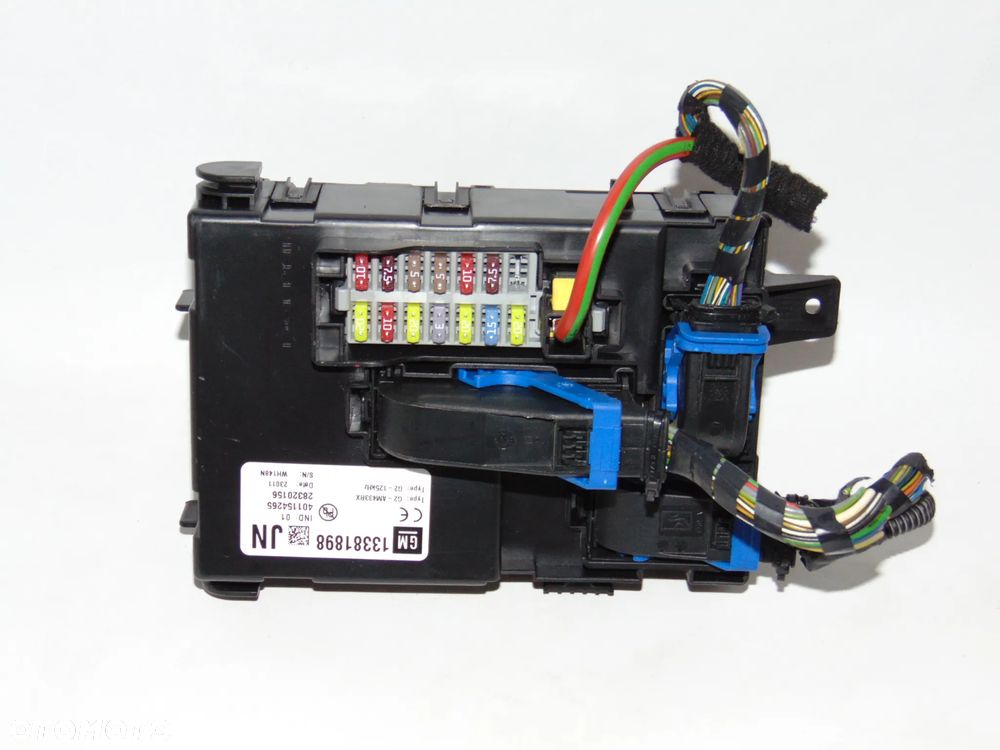 Moduł sterownik komfortu skrzynka bezpieczników 13381898 JN Opel Meriva B II 10-17r - 3