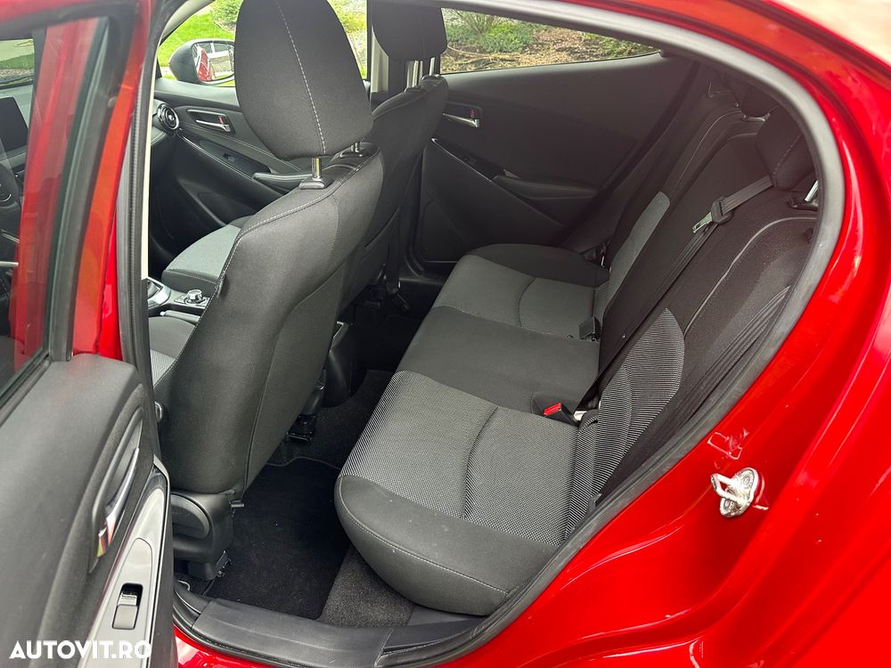 Mazda 2 - 9