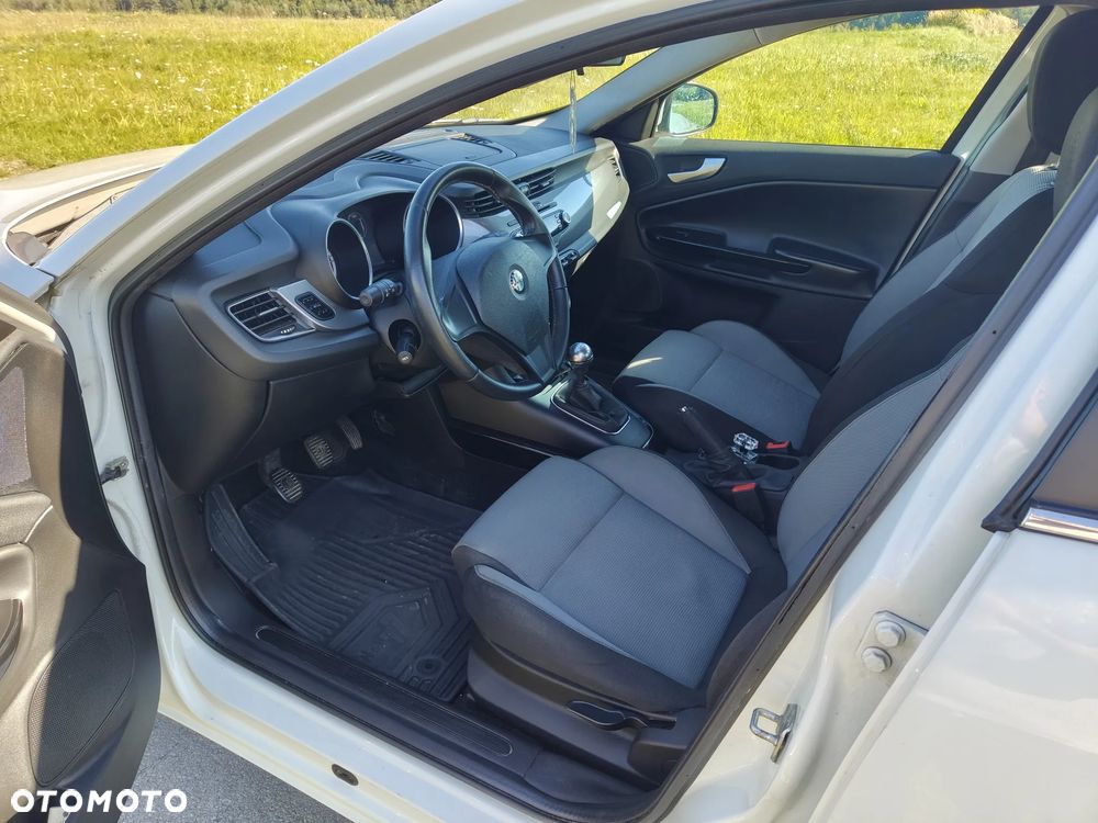 Alfa Romeo Giulietta 1.4 TB Distinctive - 6