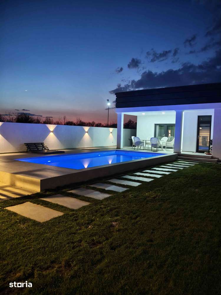 4 camere, casa de vanzare - Prahova (judet), Targsoru Nou