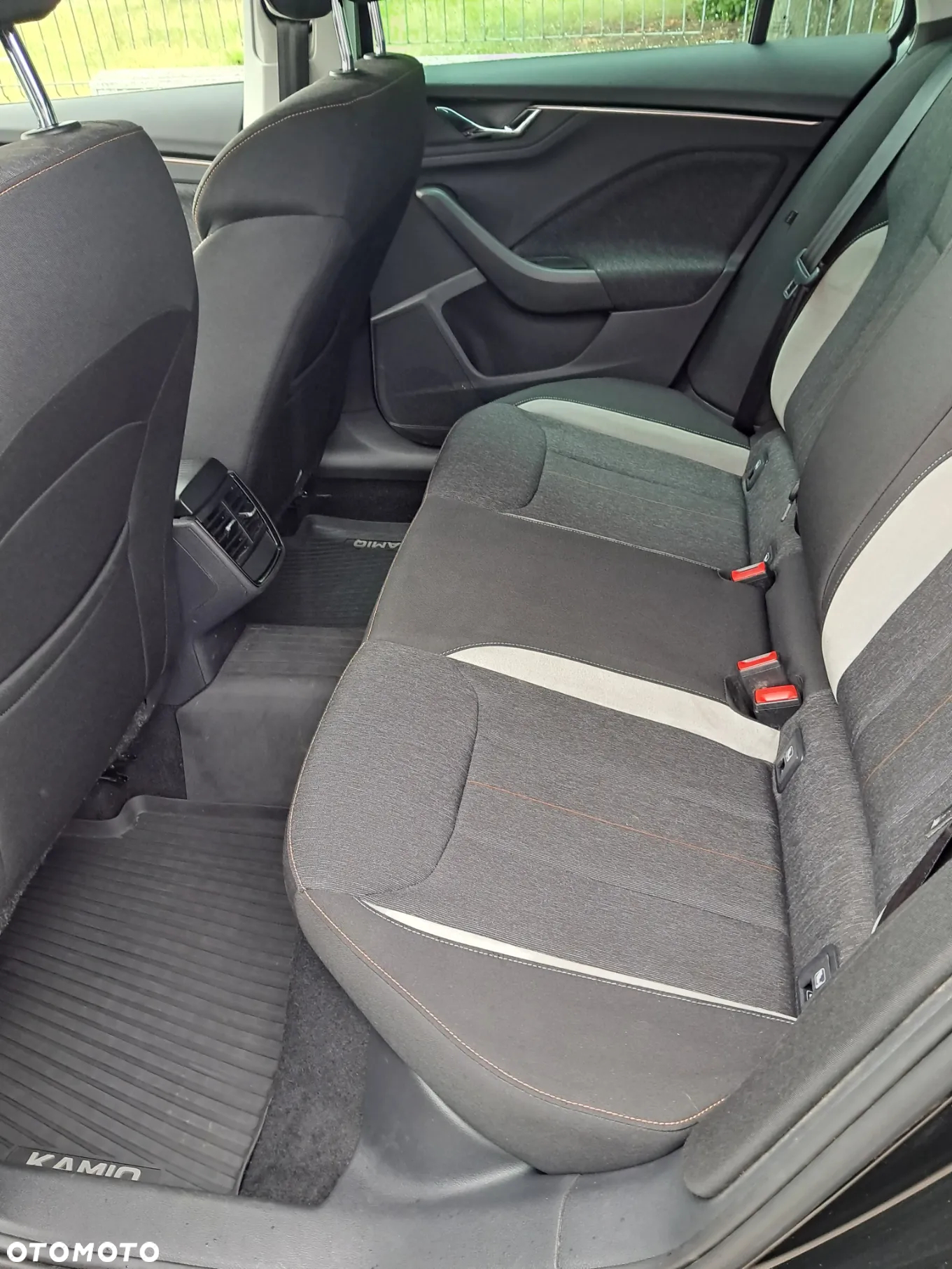 Skoda Kamiq 1.0 TSI Style DSG - 14