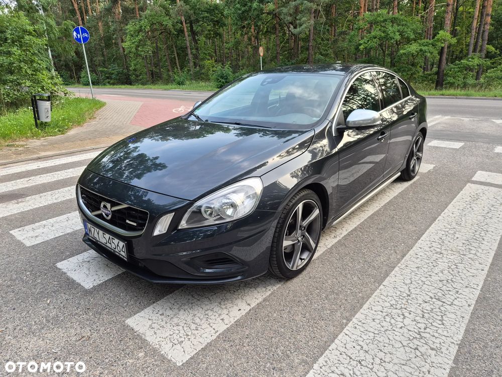 Volvo S60 D2 R-Design - 8