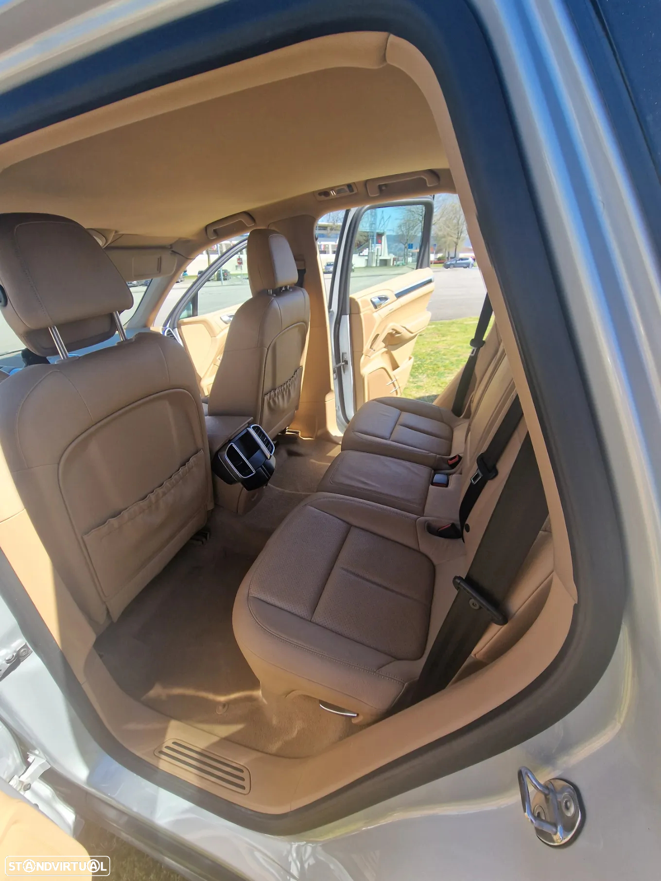 Porsche Cayenne II - 12