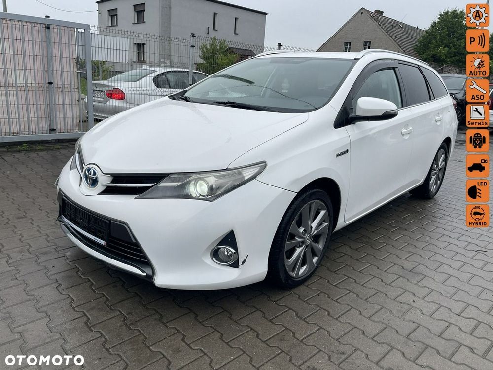 Toyota Auris 1.8 VVT-i Automatik Edition S+ - 1