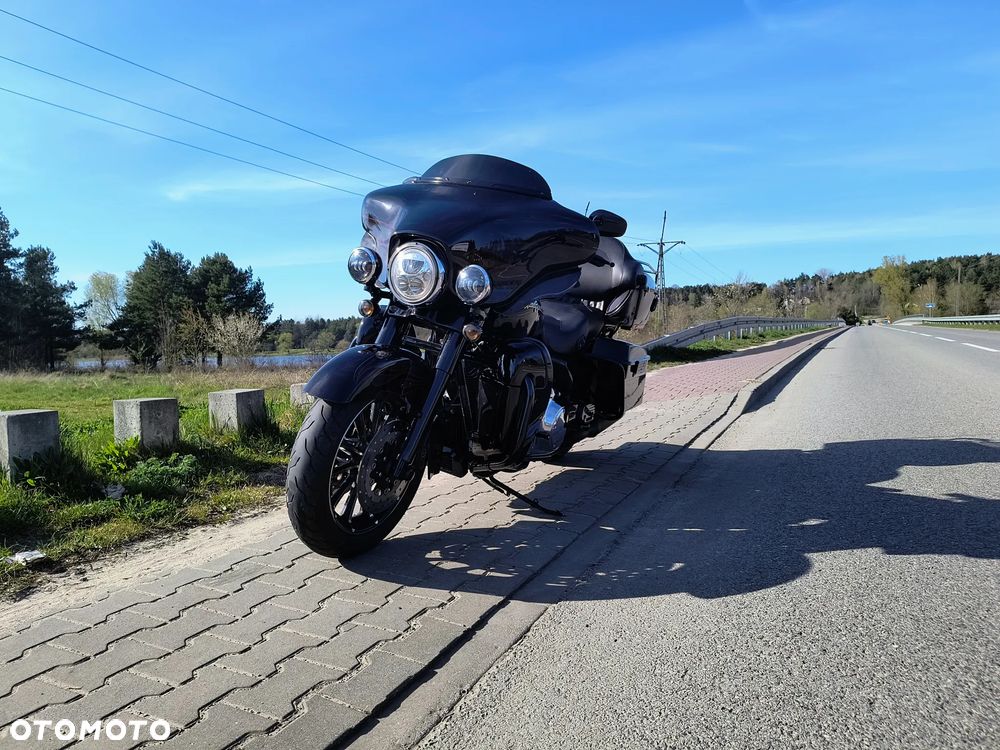 Harley-Davidson Touring Ultra Limited - 6