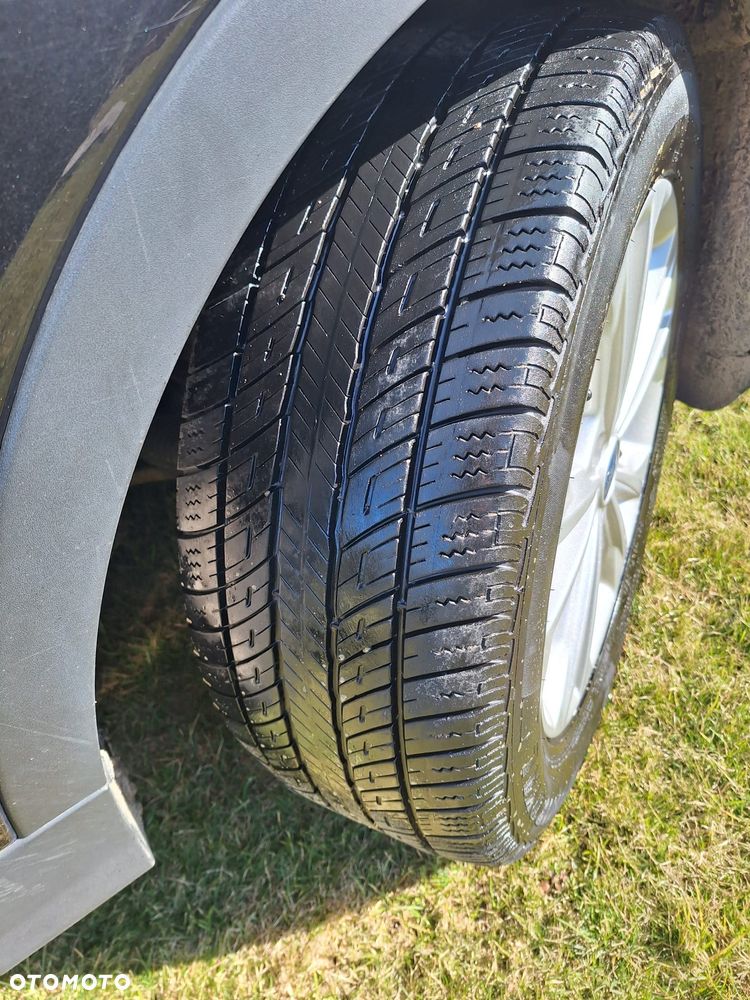 Ford Escape 1.5 EcoBoost AWD SE - 6