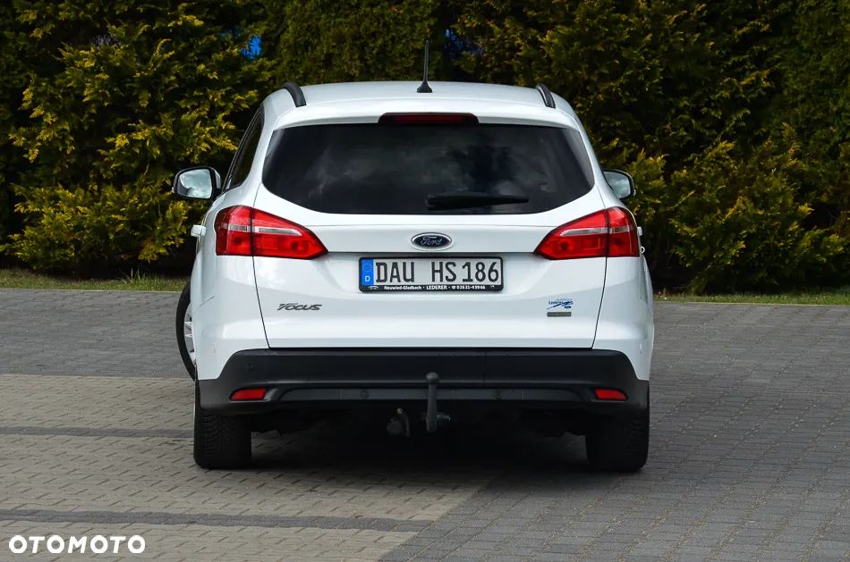Ford Focus 1.0 EcoBoost Active X - 10