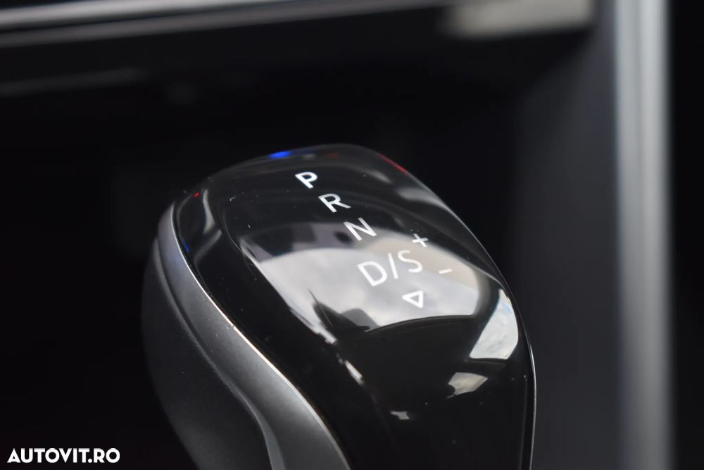 Volkswagen T-Roc 1.5 TSI DSG Life - 34