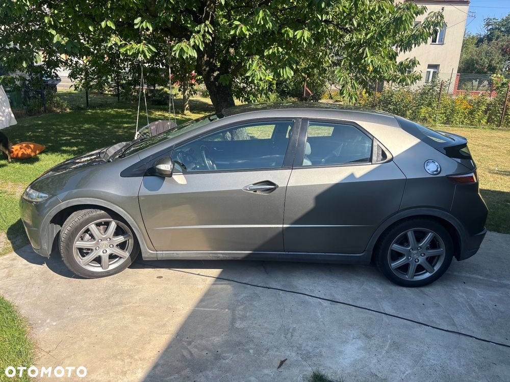 Honda Civic 1.8 Executive - 8