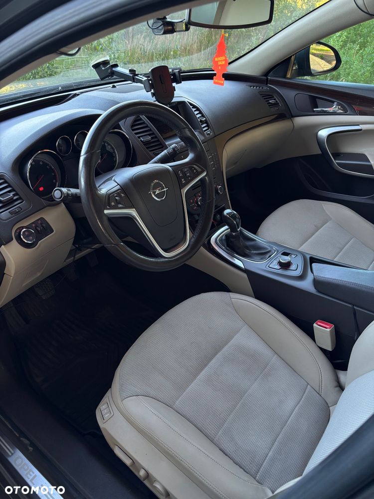 Opel Insignia 1.6 T Cosmo - 9